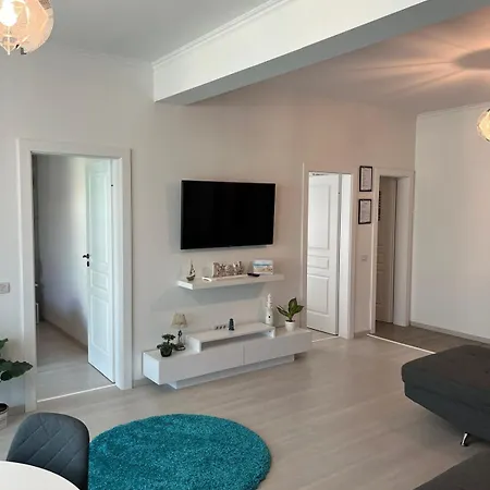 Apartman Ini Azimuth *