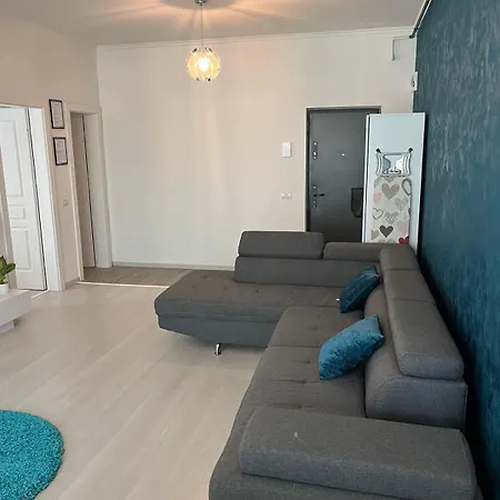 Apartment Ini Azimuth
