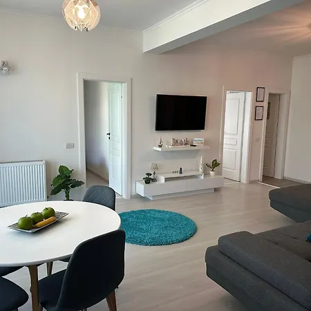 Apartment Ini Azimuth *